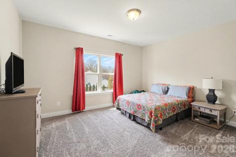 1300 Oakhurst Drive Waxhaw NC 28173