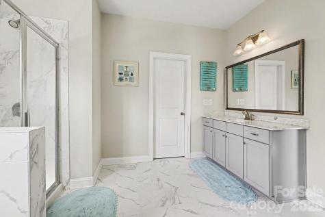 1300 Oakhurst Drive Waxhaw NC 28173