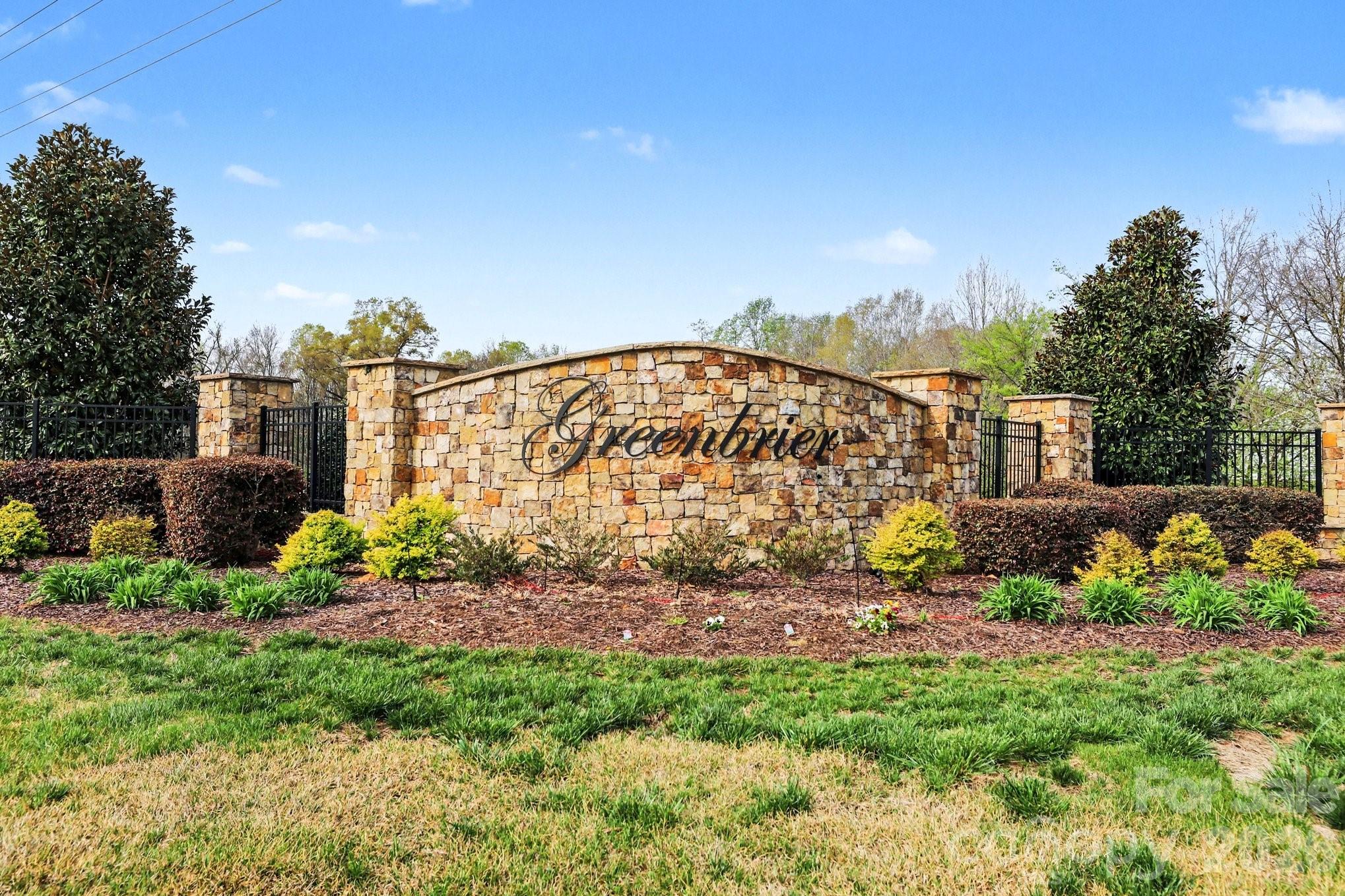 1300 Oakhurst Drive Waxhaw NC 28173