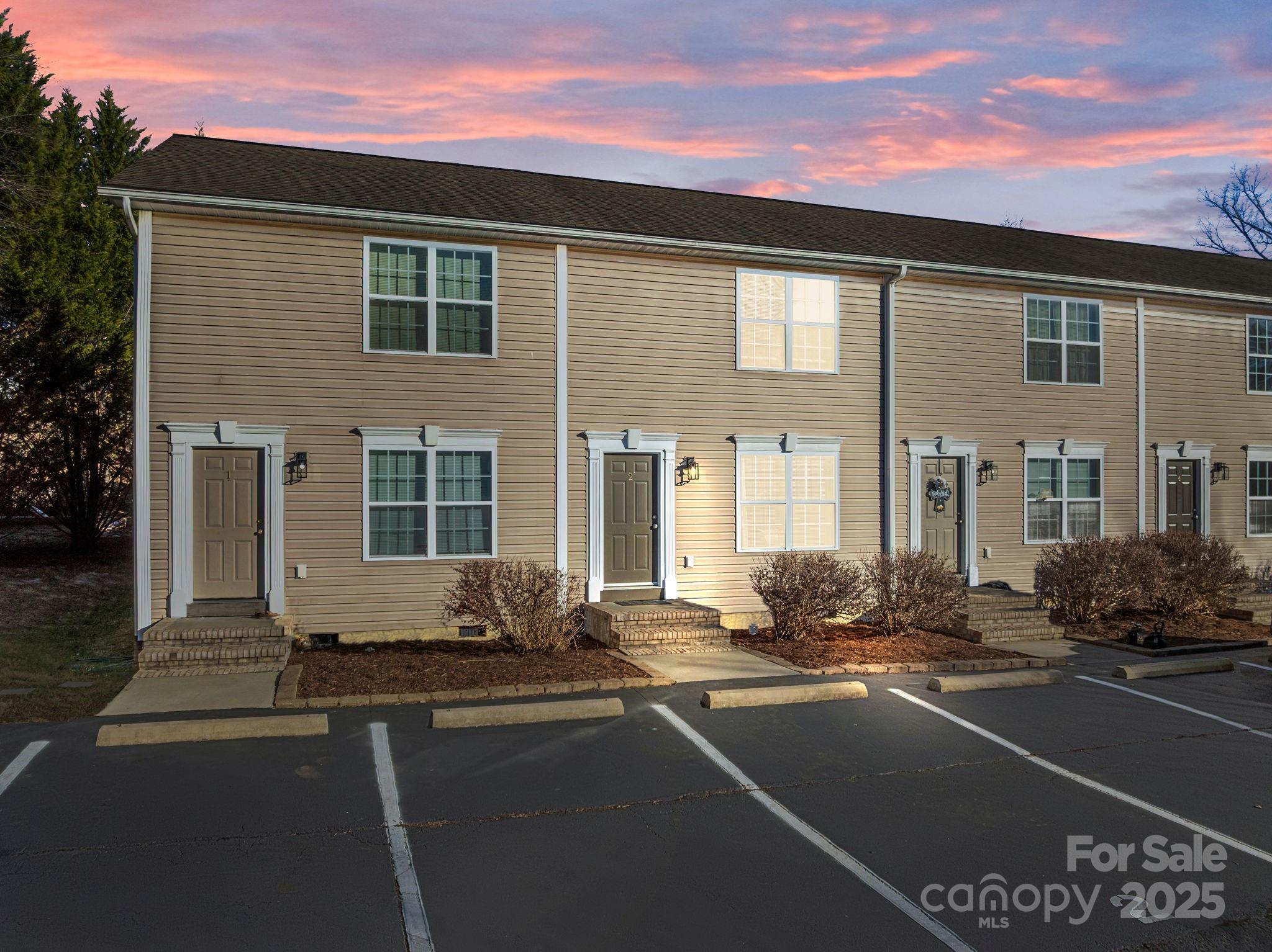 2 Meadow Glen Drive Fletcher NC 28732