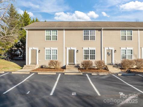 2 Meadow Glen Drive Fletcher NC 28732