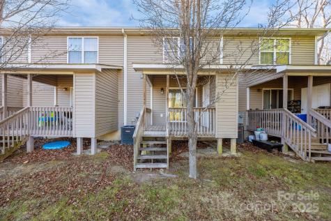 2 Meadow Glen Drive Fletcher NC 28732
