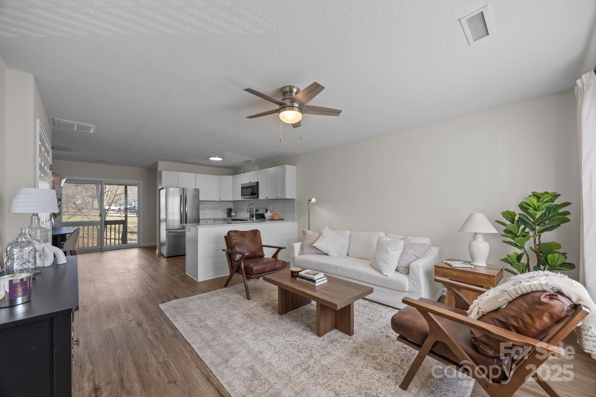 2 Meadow Glen Drive Fletcher NC 28732