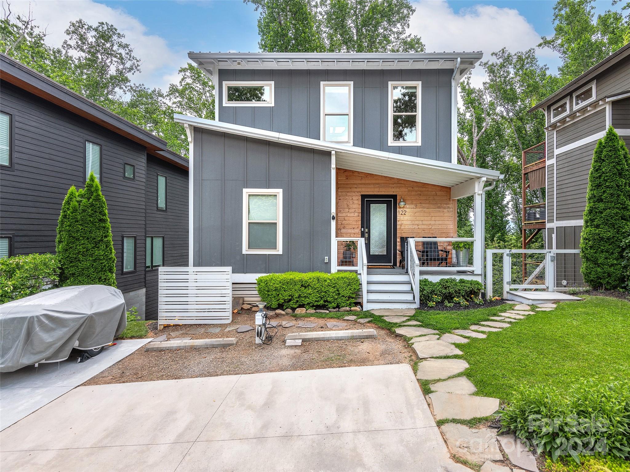 122 Riverview Drive Asheville NC 28806