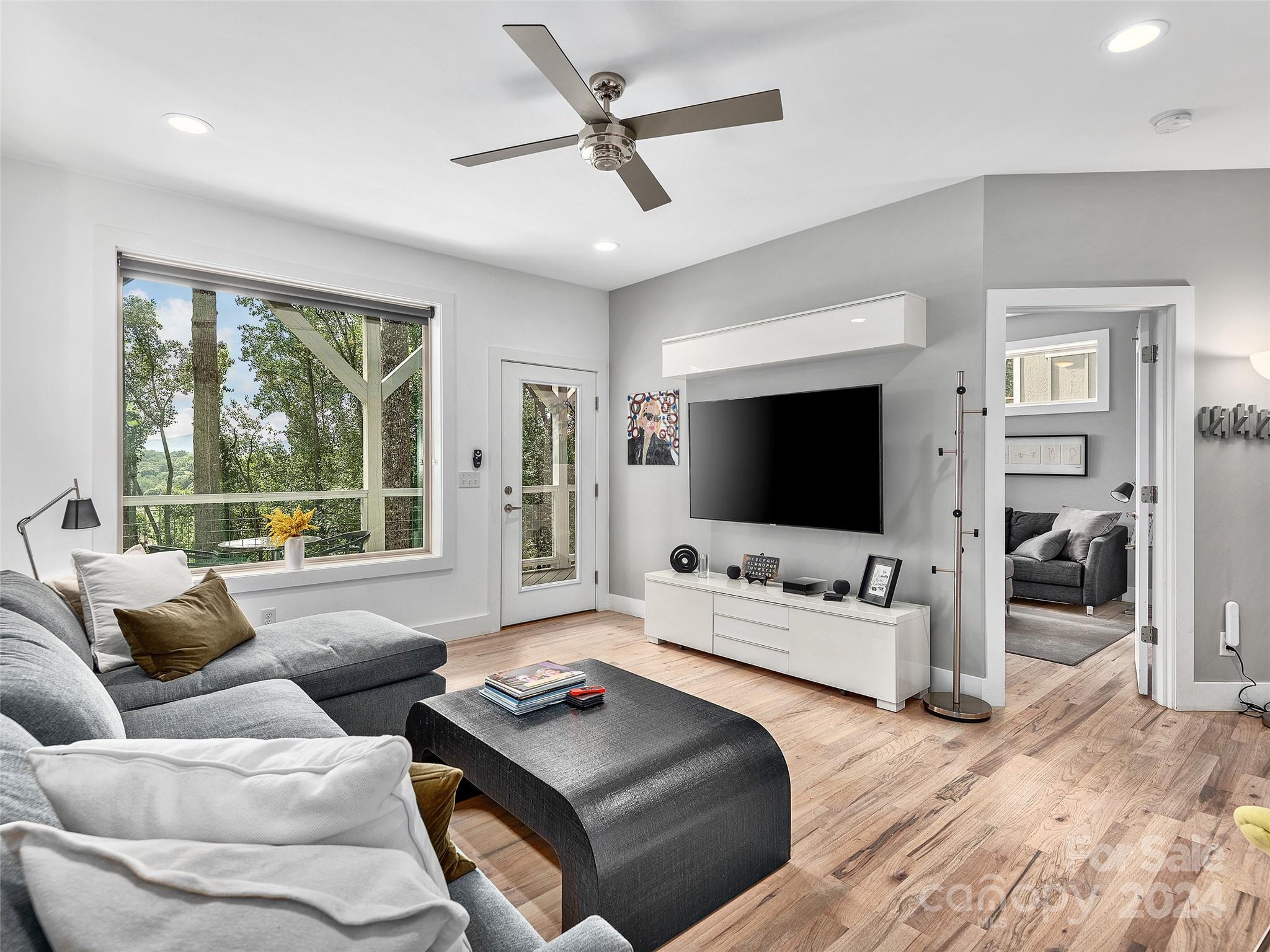 122 Riverview Drive Asheville NC 28806