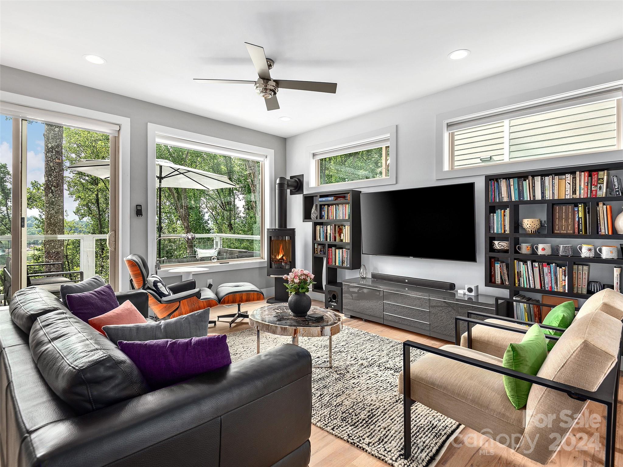 122 Riverview Drive Asheville NC 28806