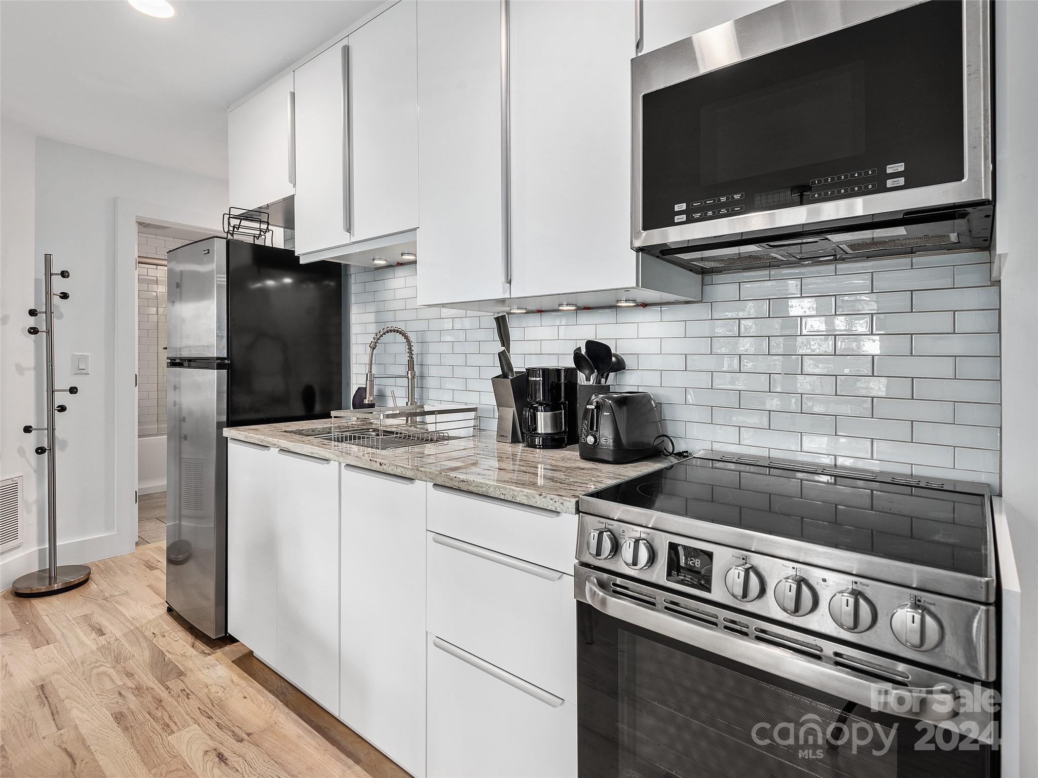 122 Riverview Drive Asheville NC 28806