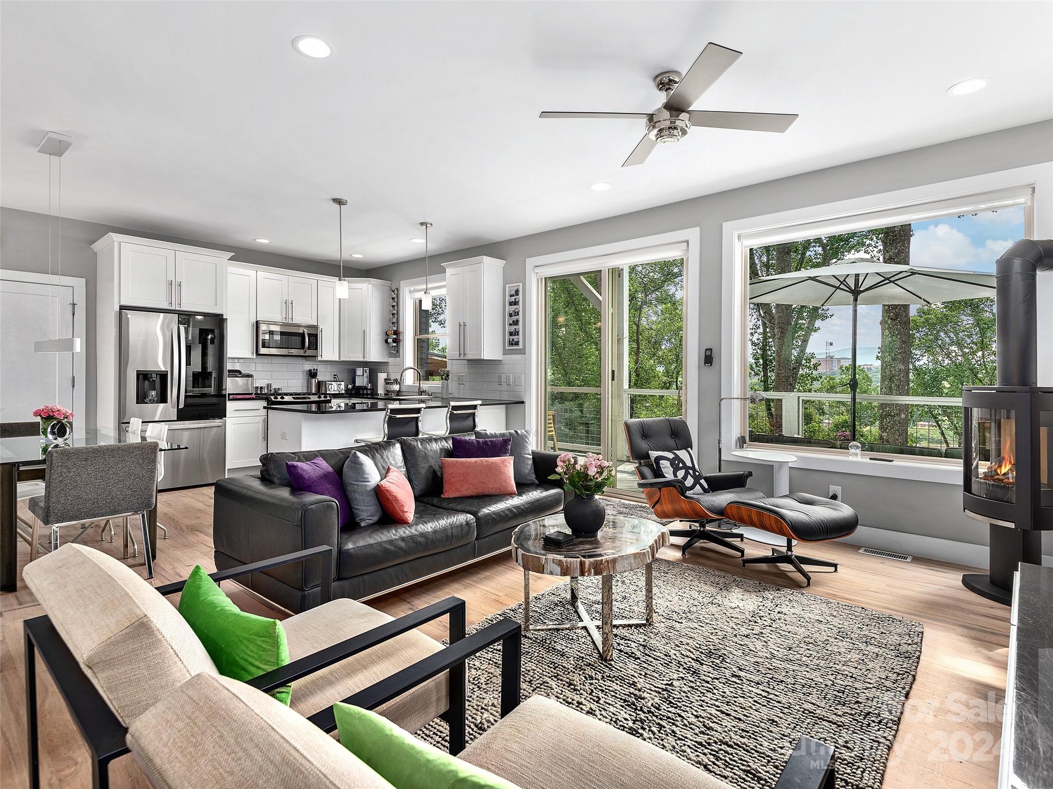 122 Riverview Drive Asheville NC 28806