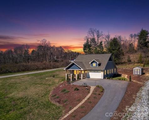 35 Cider Hill Lane Hendersonville NC 28792
