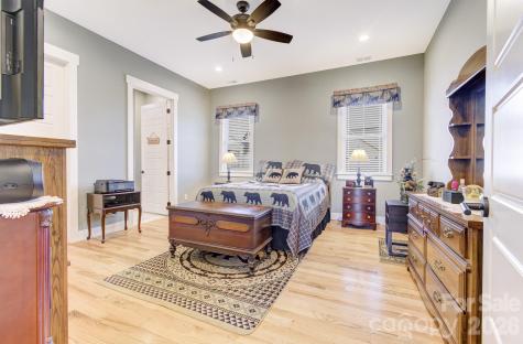 35 Cider Hill Lane Hendersonville NC 28792