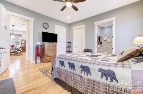 35 Cider Hill Lane Hendersonville NC 28792