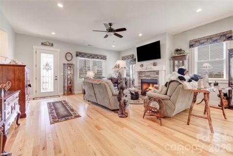 35 Cider Hill Lane Hendersonville NC 28792