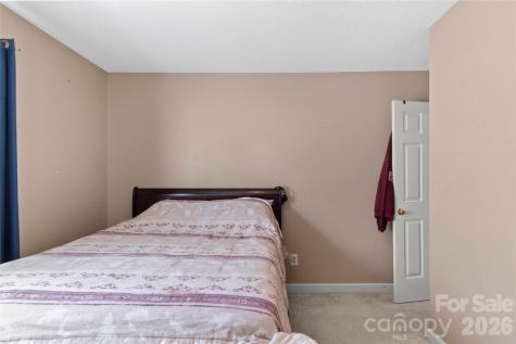 1796 Pebble Run Lane Clemmons NC 27012