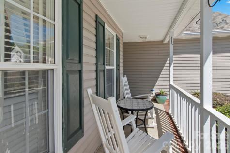 1796 Pebble Run Lane Clemmons NC 27012