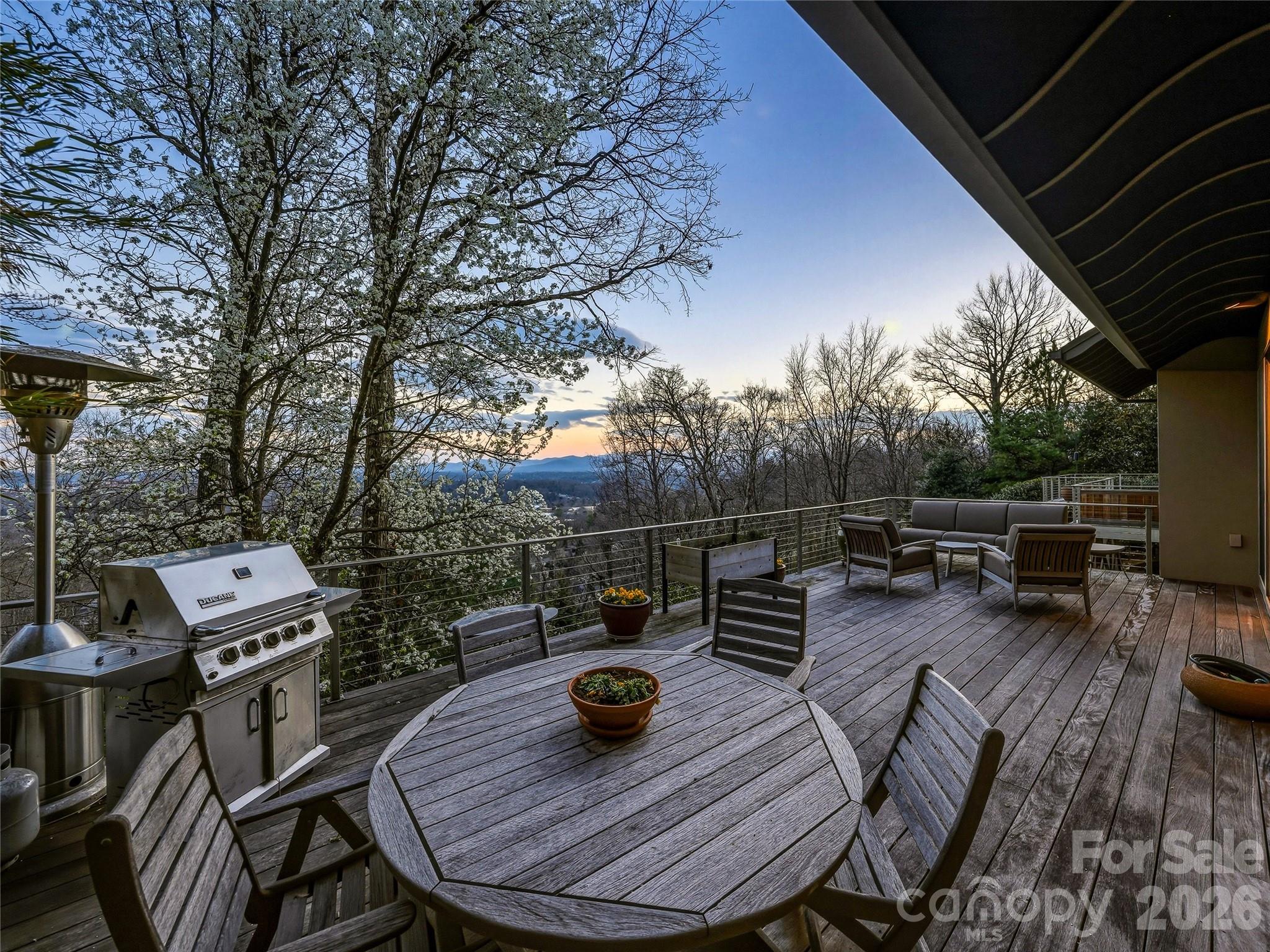 102 Horizon Hill Road Asheville NC 28804