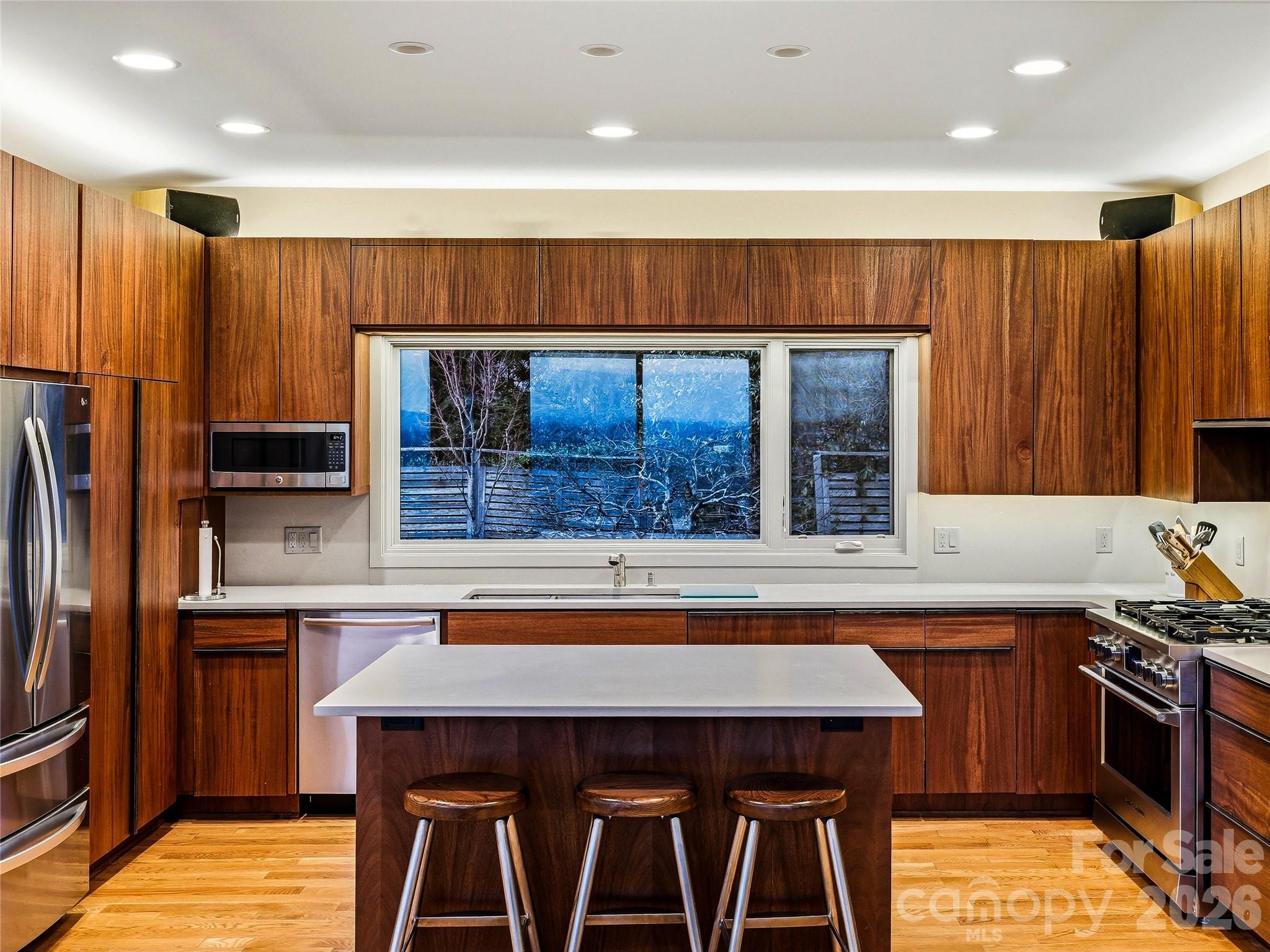 102 Horizon Hill Road Asheville NC 28804