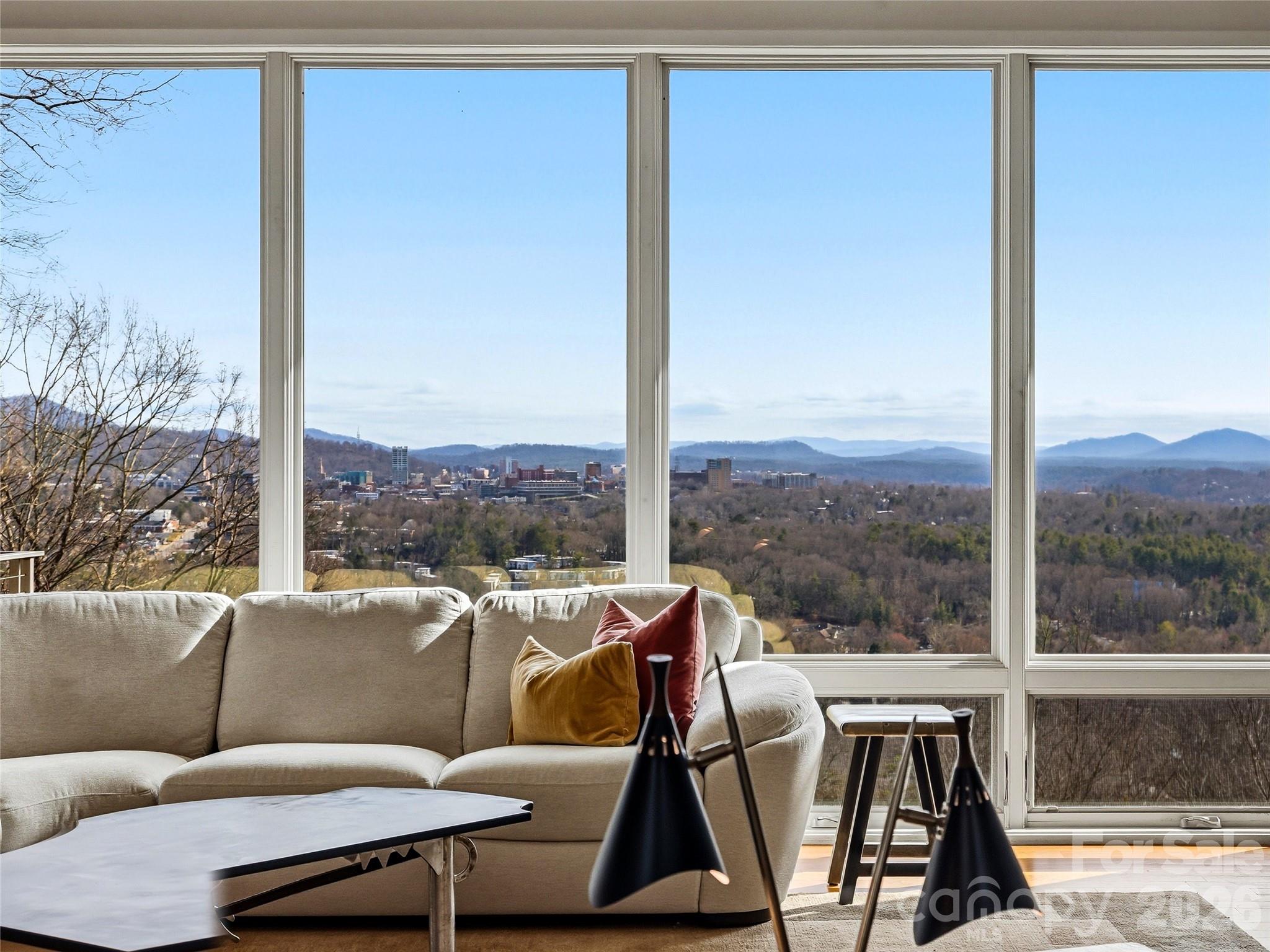 102 Horizon Hill Road Asheville NC 28804