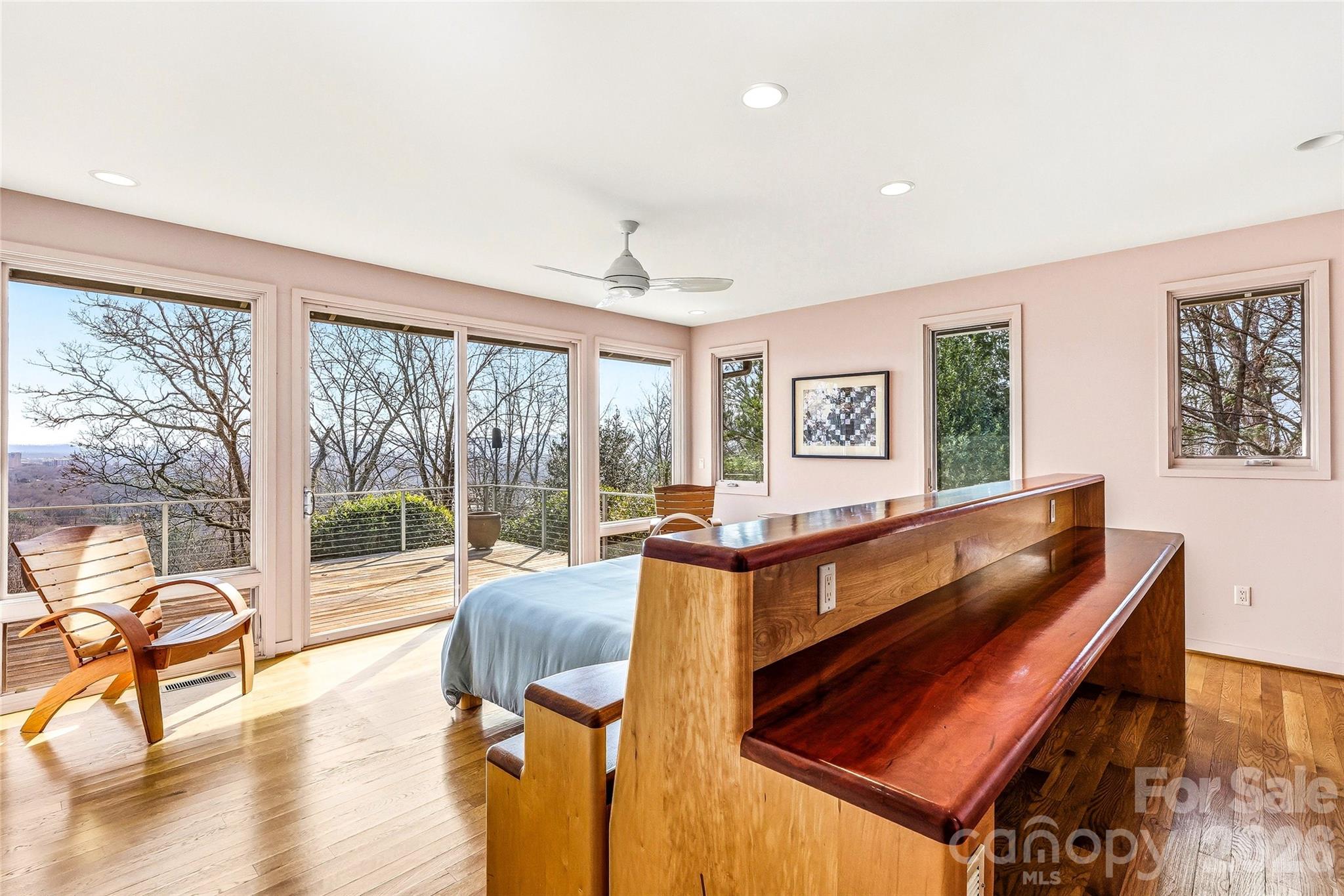 102 Horizon Hill Road Asheville NC 28804