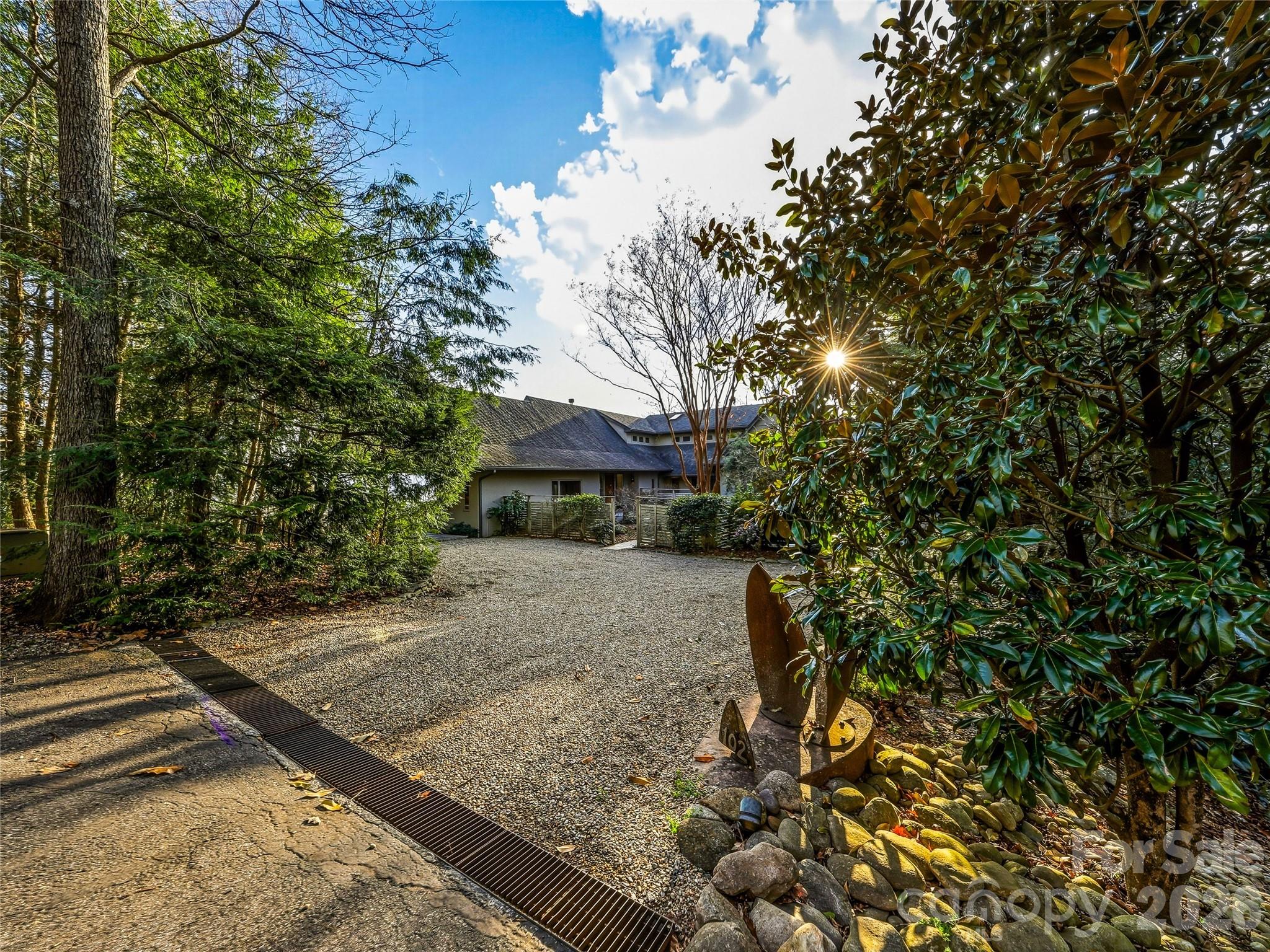102 Horizon Hill Road Asheville NC 28804