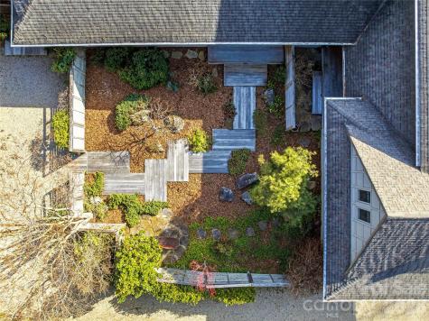 102 Horizon Hill Road Asheville NC 28804