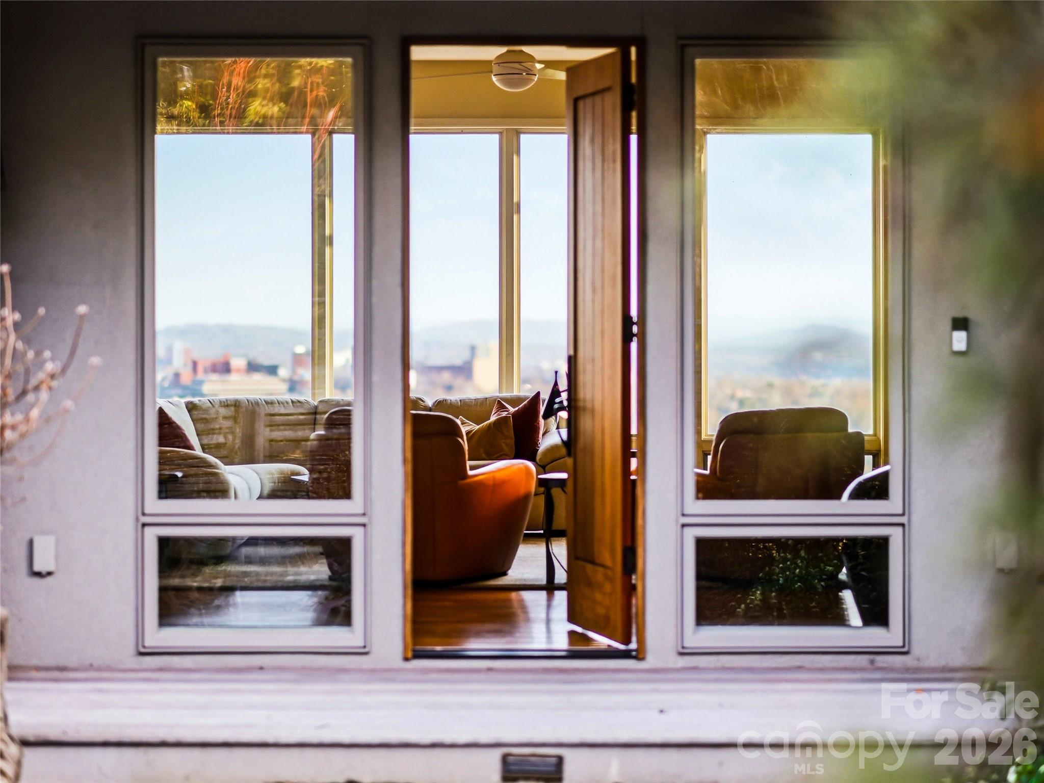 102 Horizon Hill Road Asheville NC 28804