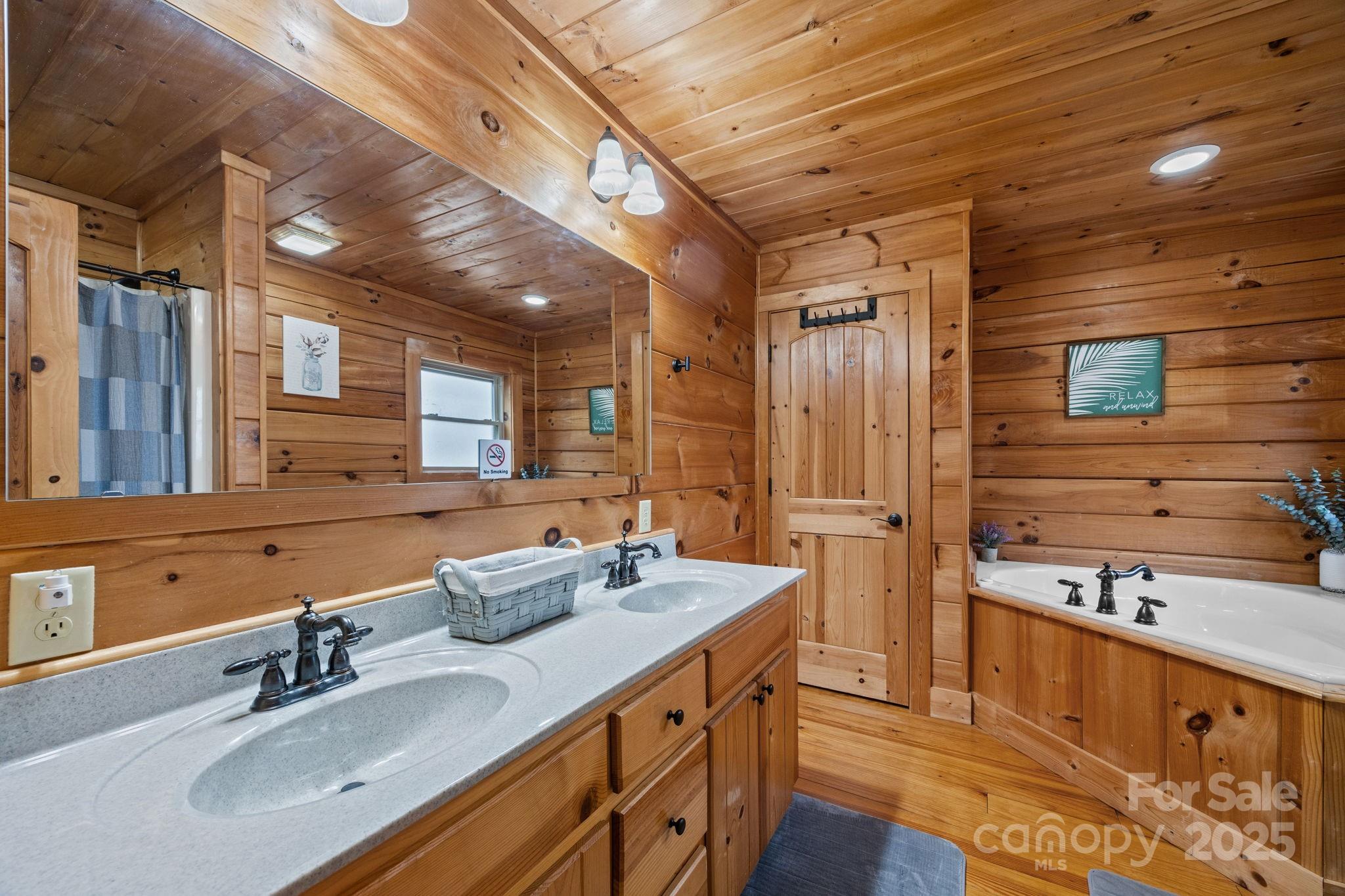 749 Henry Thompson Road Tryon NC 28782