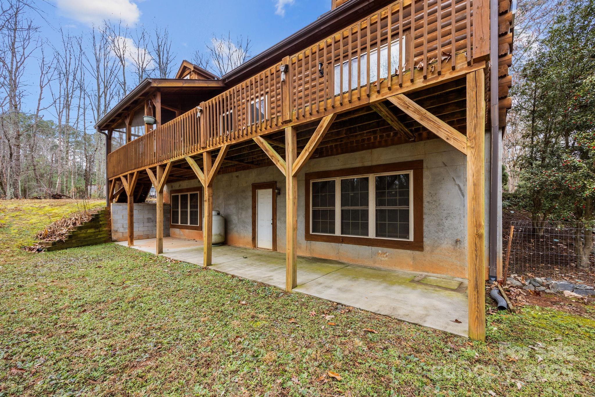 749 Henry Thompson Road Tryon NC 28782