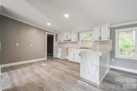 141 Knob Creek Drive Lawndale NC 28090