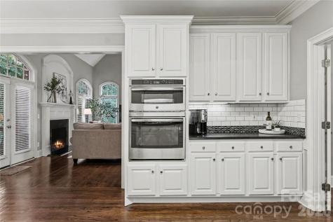 9341 Whispering Wind Drive Charlotte NC 28277
