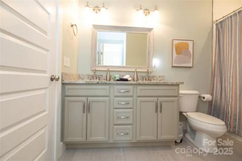 20 Tudor Way Black Mountain NC 28711