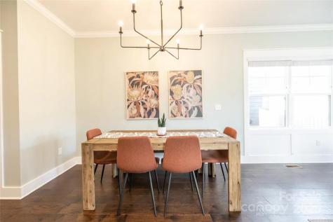 20 Tudor Way Black Mountain NC 28711