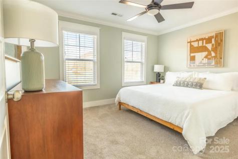 20 Tudor Way Black Mountain NC 28711