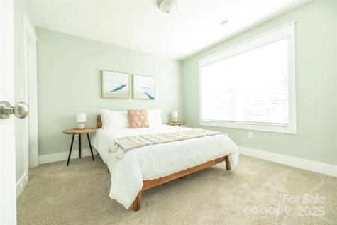 20 Tudor Way Black Mountain NC 28711