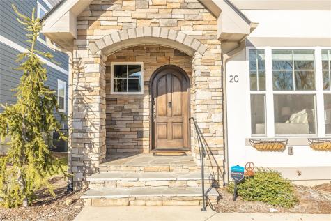 20 Tudor Way Black Mountain NC 28711