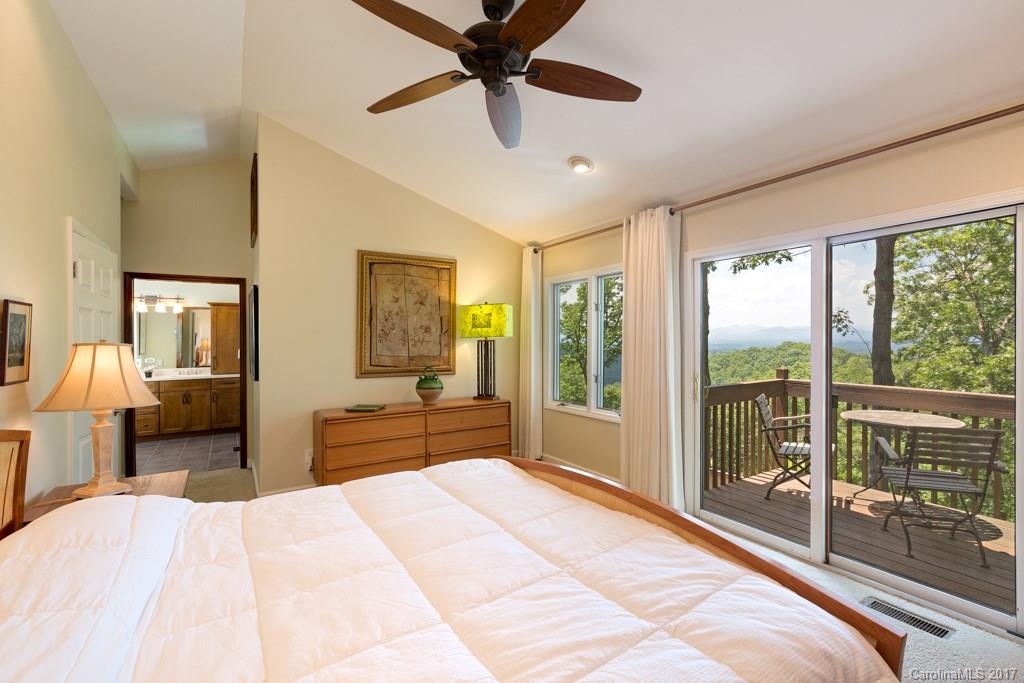 14 Skyview Court Asheville NC 28803