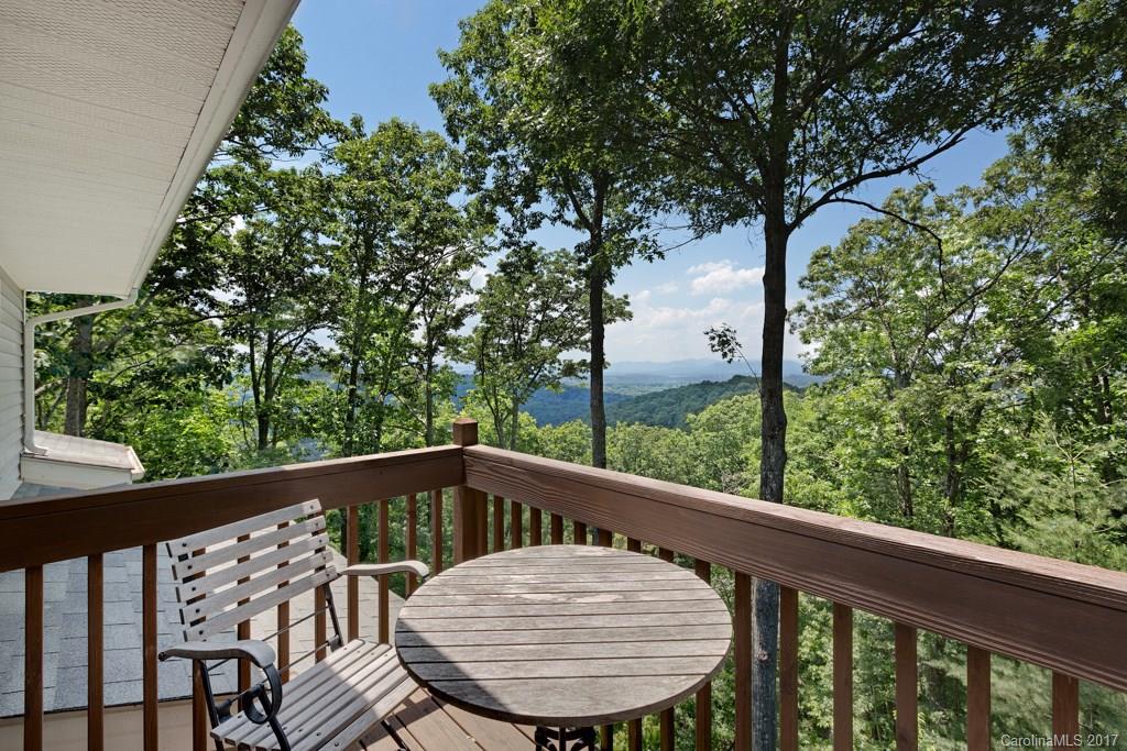 14 Skyview Court Asheville NC 28803