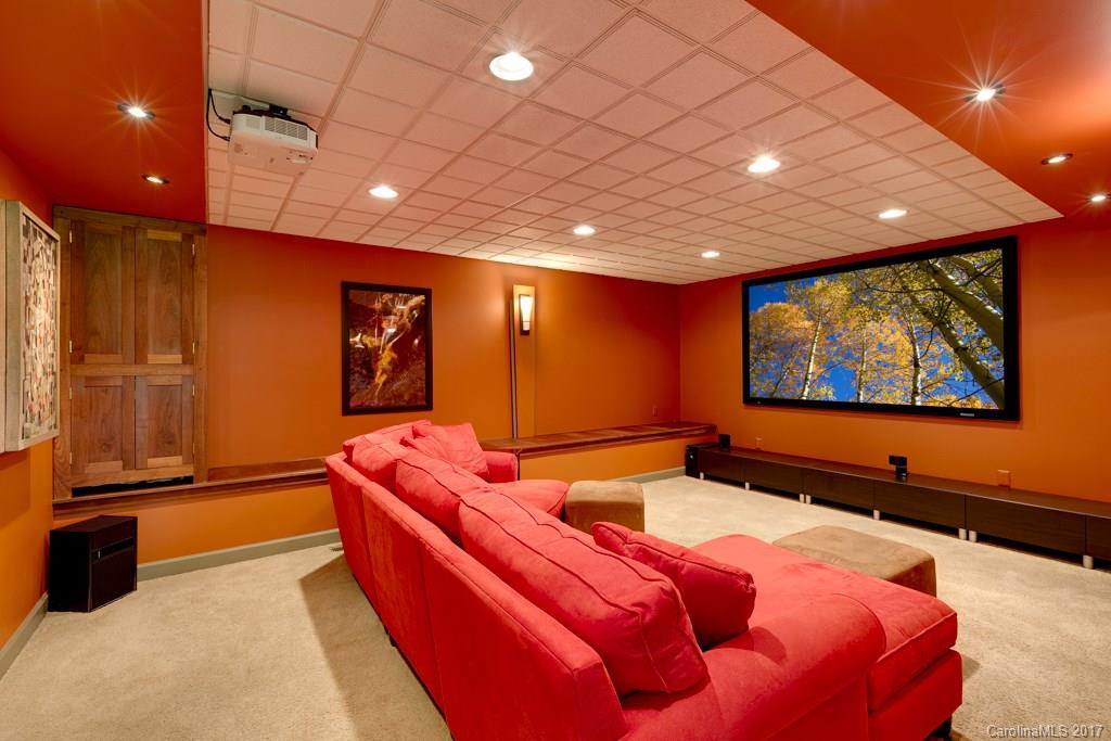 14 Skyview Court Asheville NC 28803
