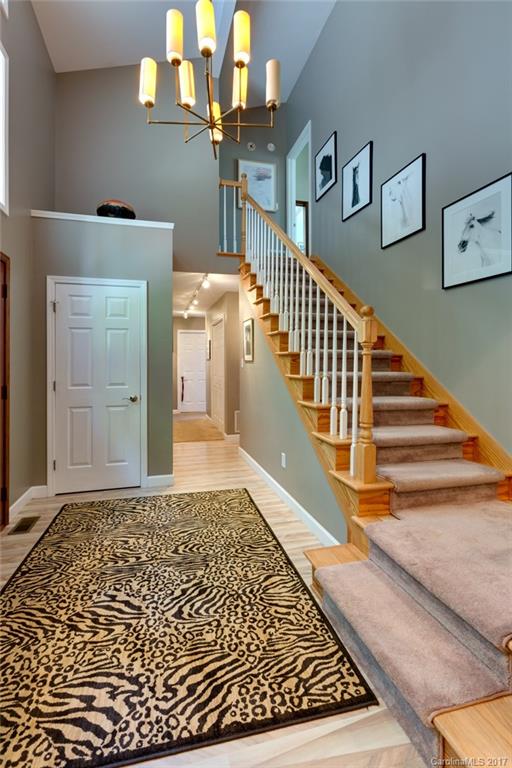 14 Skyview Court Asheville NC 28803