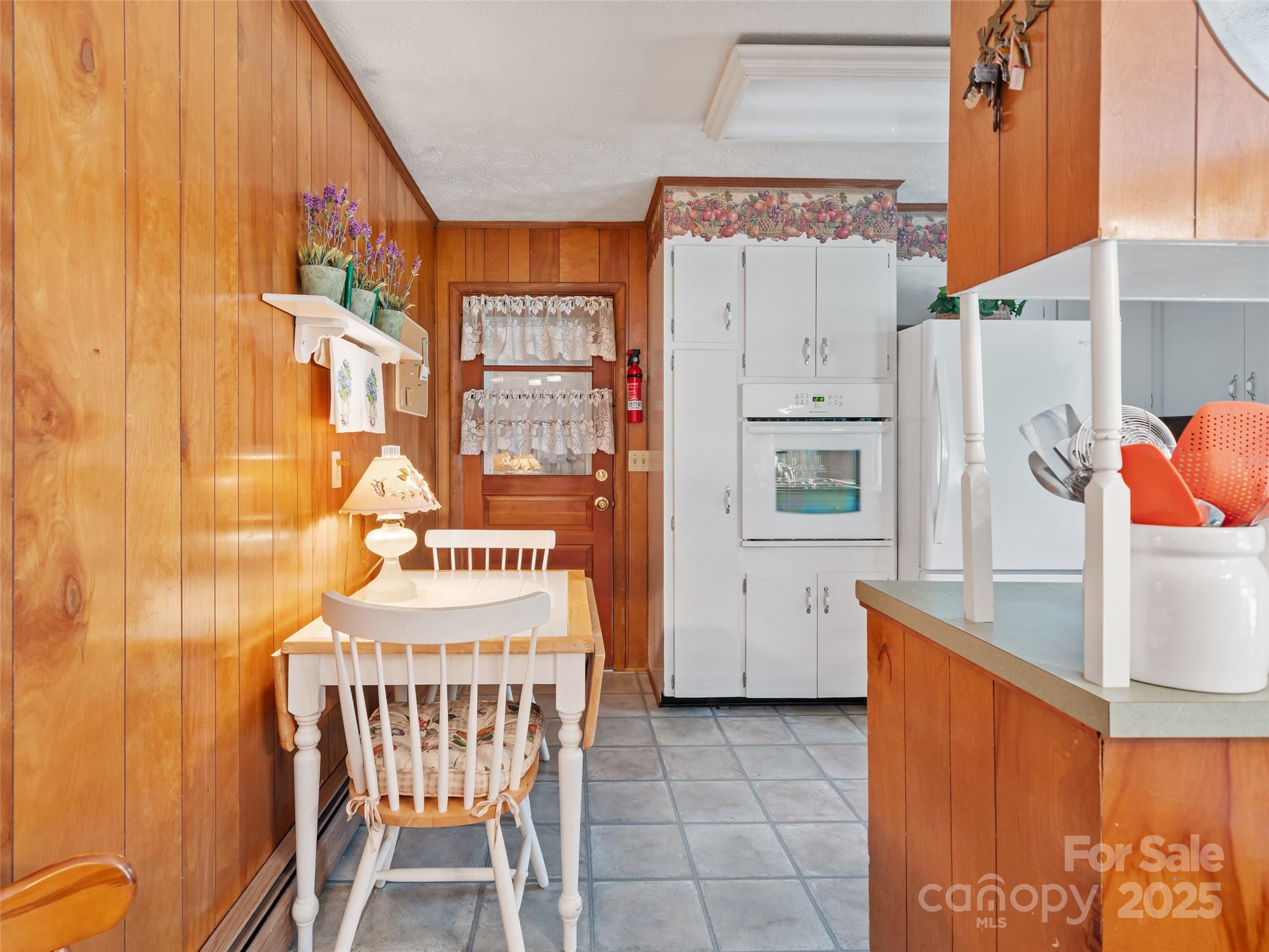 631 Macedonia Road Asheville NC 28804