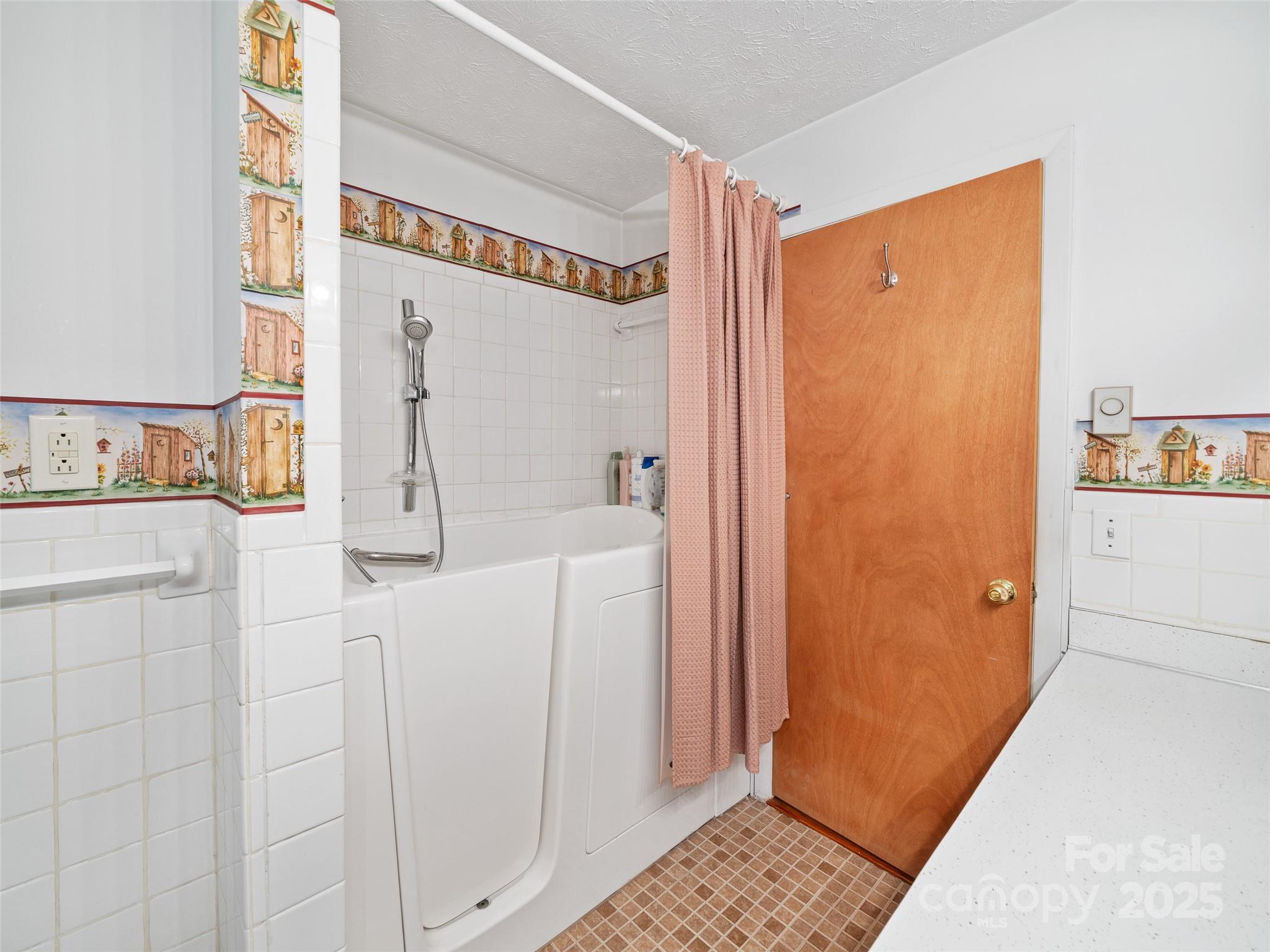 631 Macedonia Road Asheville NC 28804