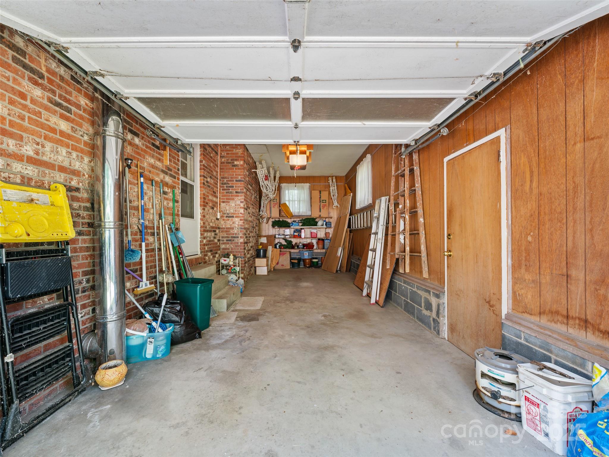 631 Macedonia Road Asheville NC 28804