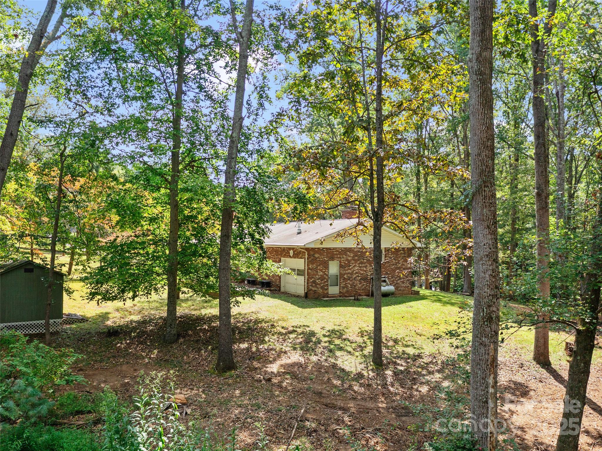 631 Macedonia Road Asheville NC 28804