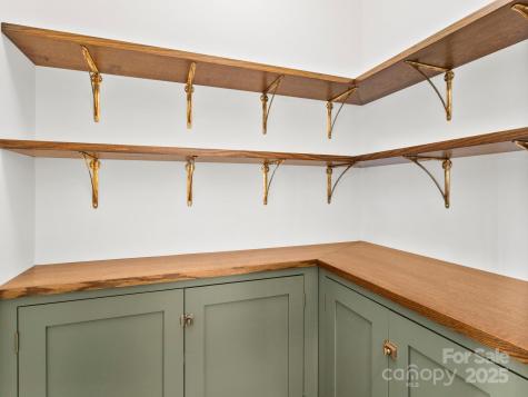 18 Normandy Road Asheville NC 28803