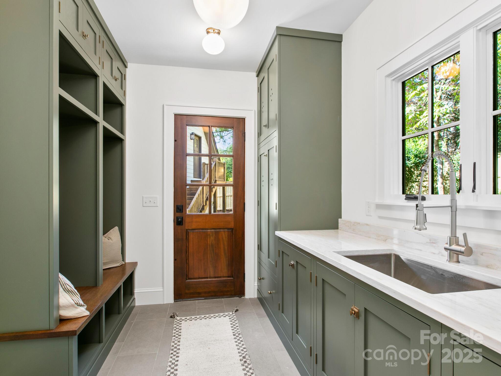 18 Normandy Road Asheville NC 28803