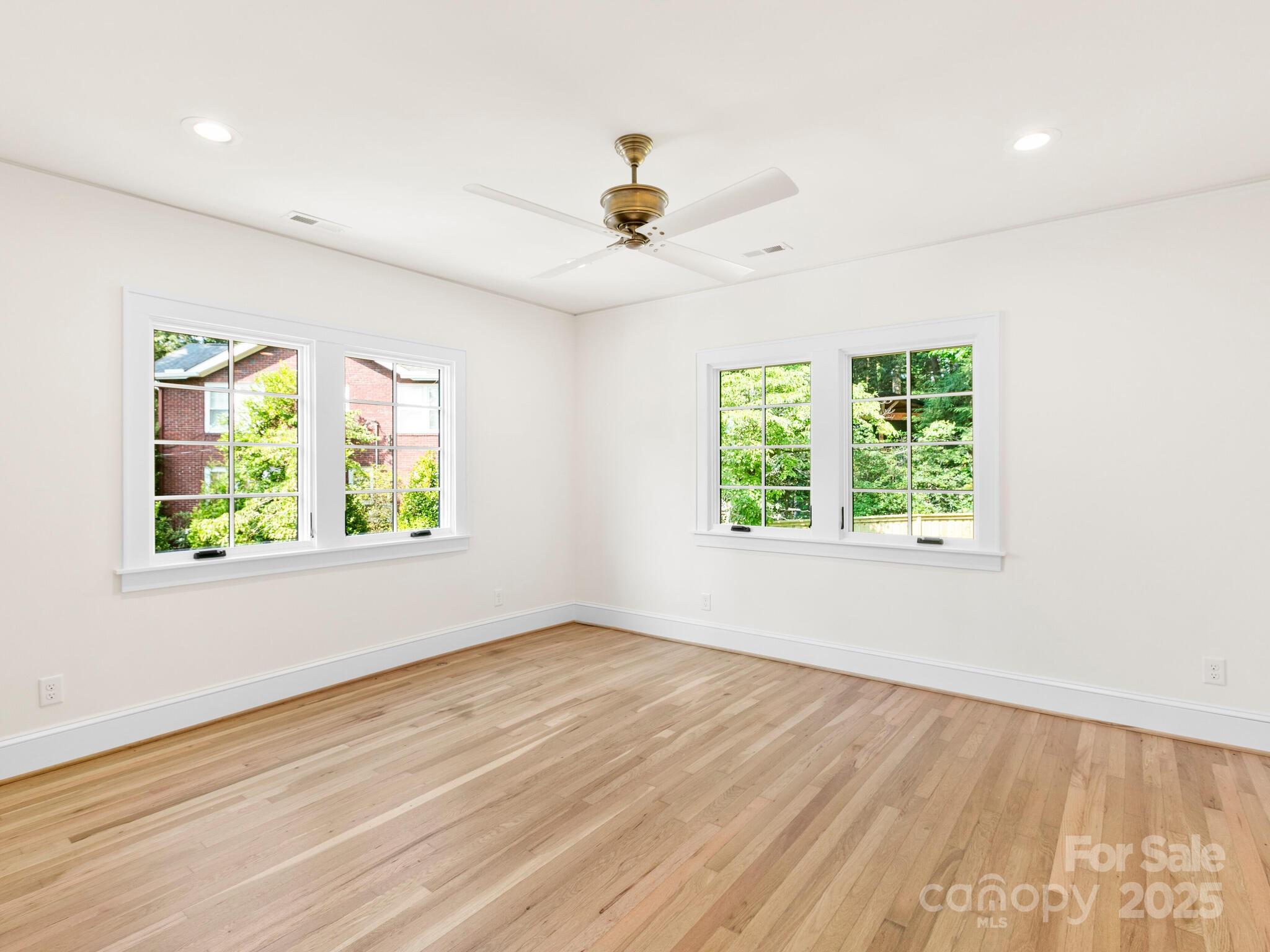 18 Normandy Road Asheville NC 28803