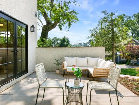 18 Normandy Road Asheville NC 28803