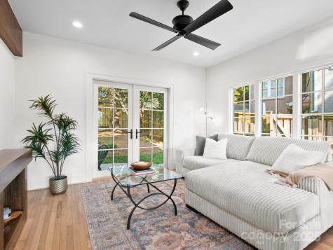 18 Normandy Road Asheville NC 28803