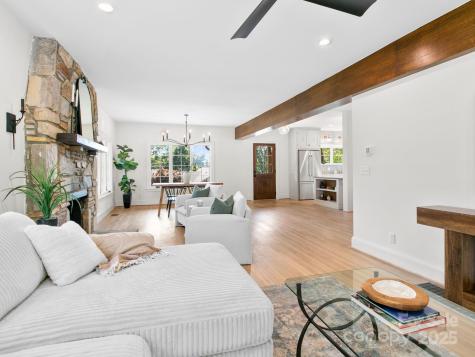 18 Normandy Road Asheville NC 28803