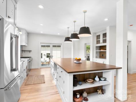 18 Normandy Road Asheville NC 28803