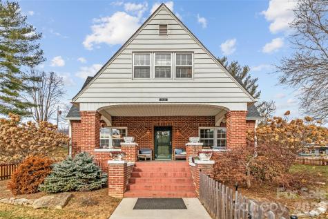 506 W Main Street Burnsville NC 28714